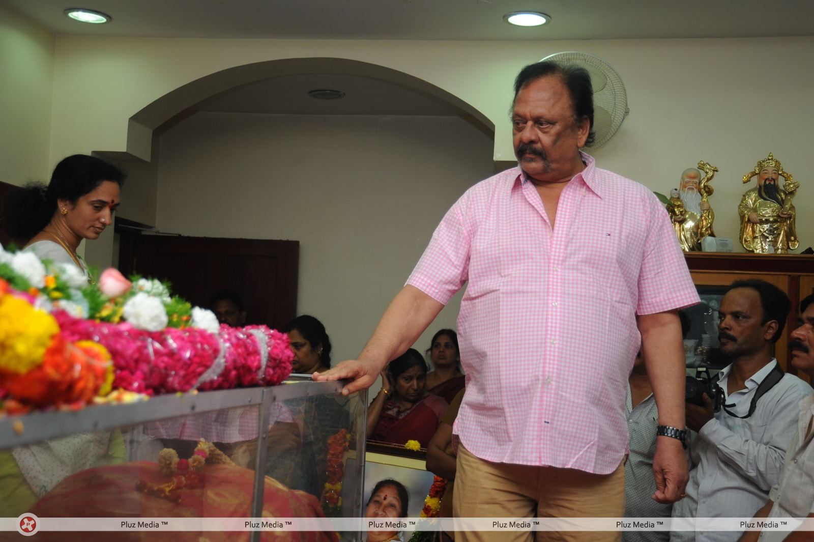 Dasari Padma Funeral and Condolences Pictures | Picture 112274